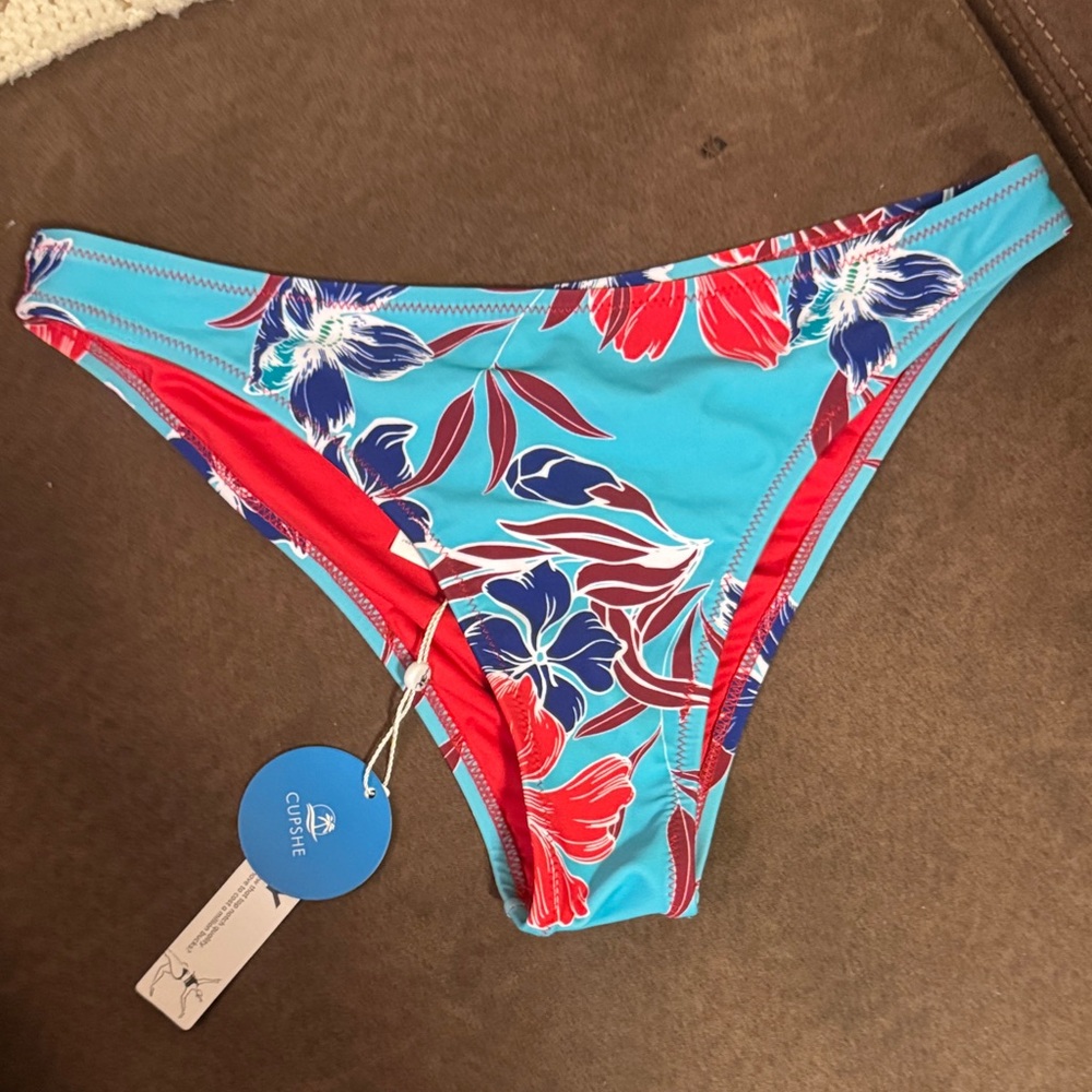 NWT Cupshe Floral Bikini Bottom - Blue and Red